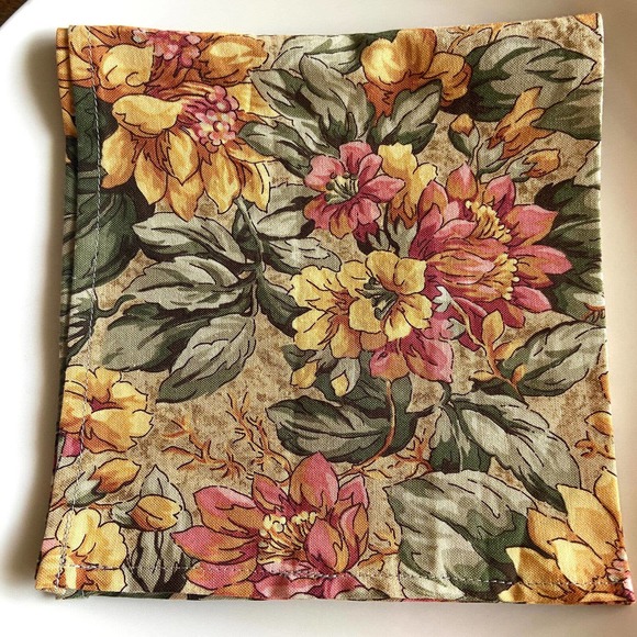 Summer Bouquet Vintage Print 13inch square cotton napkin - Picture 3 of 3